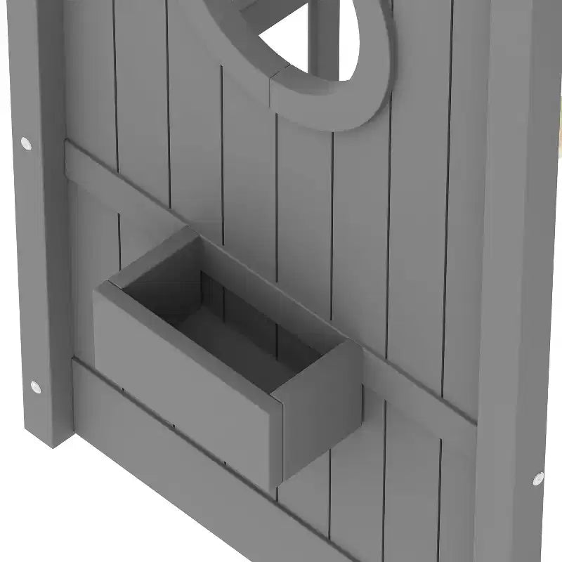 Lit cabane avec étagères, fenêtre et toit pour chambre d'enfant